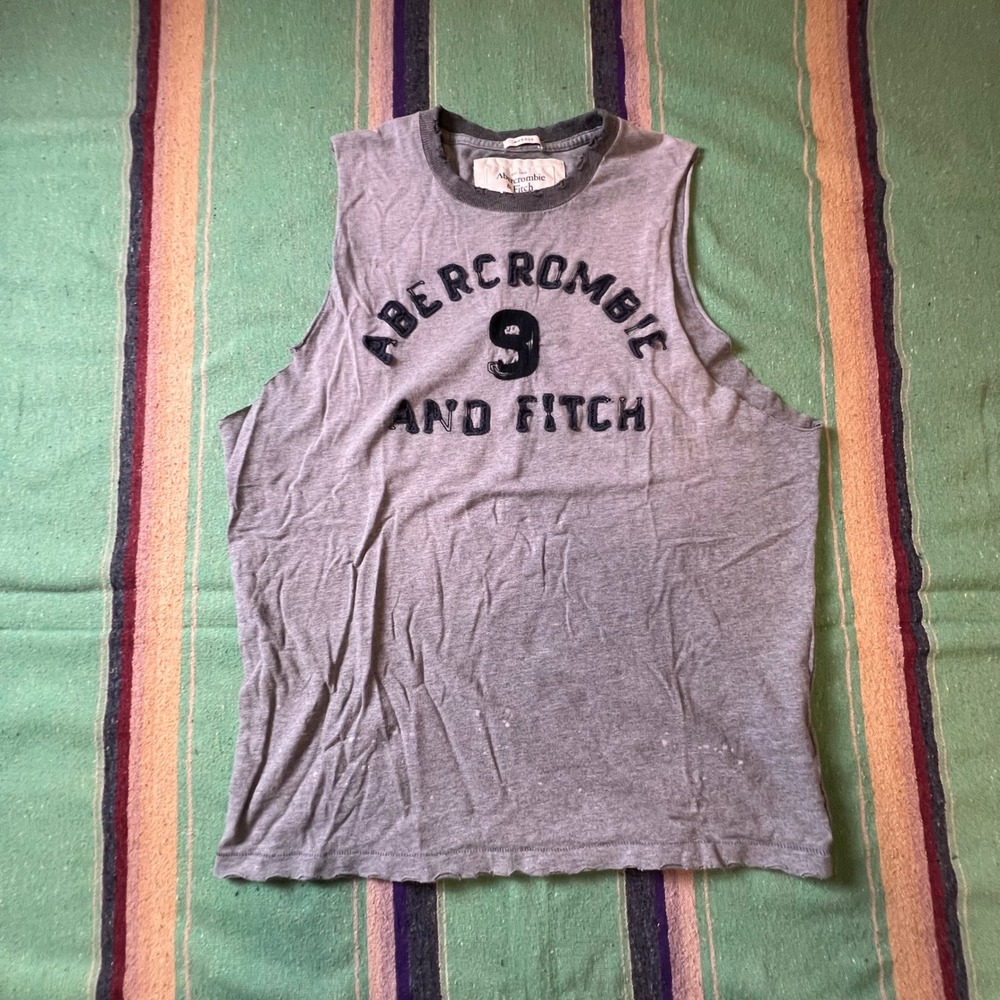 Abercrombie & Fitch Muscle Tank Mens XXL Gray Distressed Logo Sleeveless Shirt